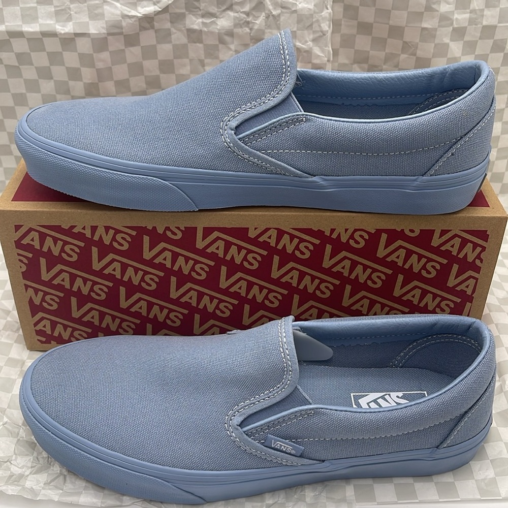 Vans Women’s Canvas Upper Classic Slip-On
Pastel Mono Dusty Blue
VN000CT5DSB - Picture 4 of 16